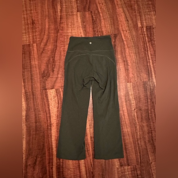Lululemon groove super high rise crop - Picture 5 of 6
